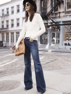 The 90’s Jeans- making a comeback at fashion! image 1