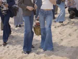 The 90’s Jeans- making a comeback at fashion! image 3