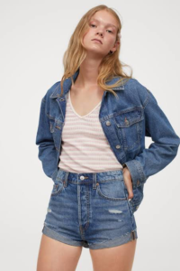 D VS D1 for Denim Shorts v/s Denim Skirts For Summers!