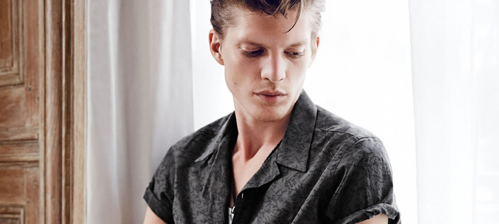 How to style up revere shirt!