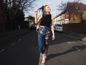 embridered jeans for IDEAL JEANS FOR TRAVELLING!
