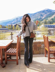 flared jeans for IDEAL JEANS FOR TRAVELLING!