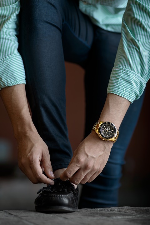 “Outfit adjusts for a perfect date” – for men image 4