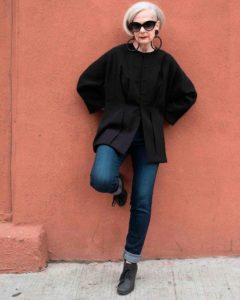 Meet the oldest fashion influencer and her styling! image 4
